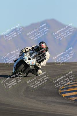 media/Nov-26-2022-TrackXperience (Sat) [[9e3694b821]]/Level 3/Session 6 (Turn 12)/